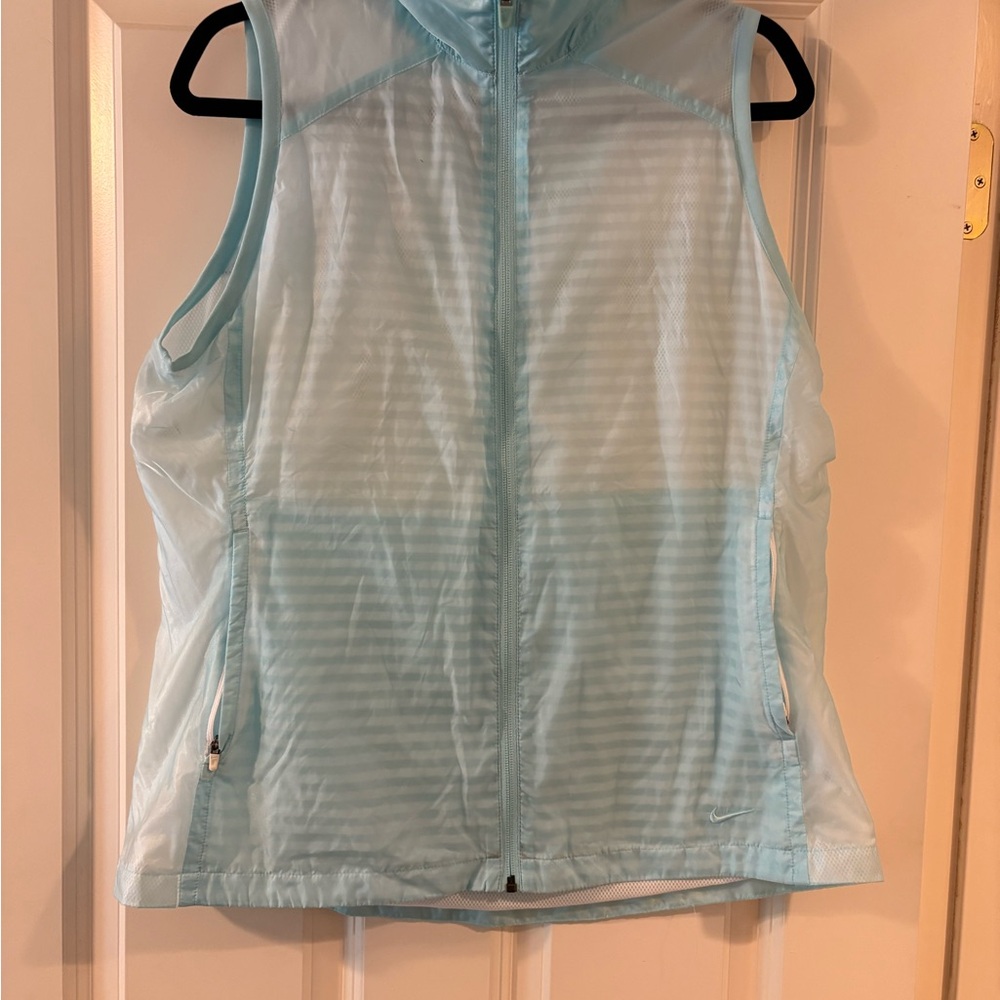 Nike Golf Dri-FIT Light Blue Vest - Picture 5 of 6